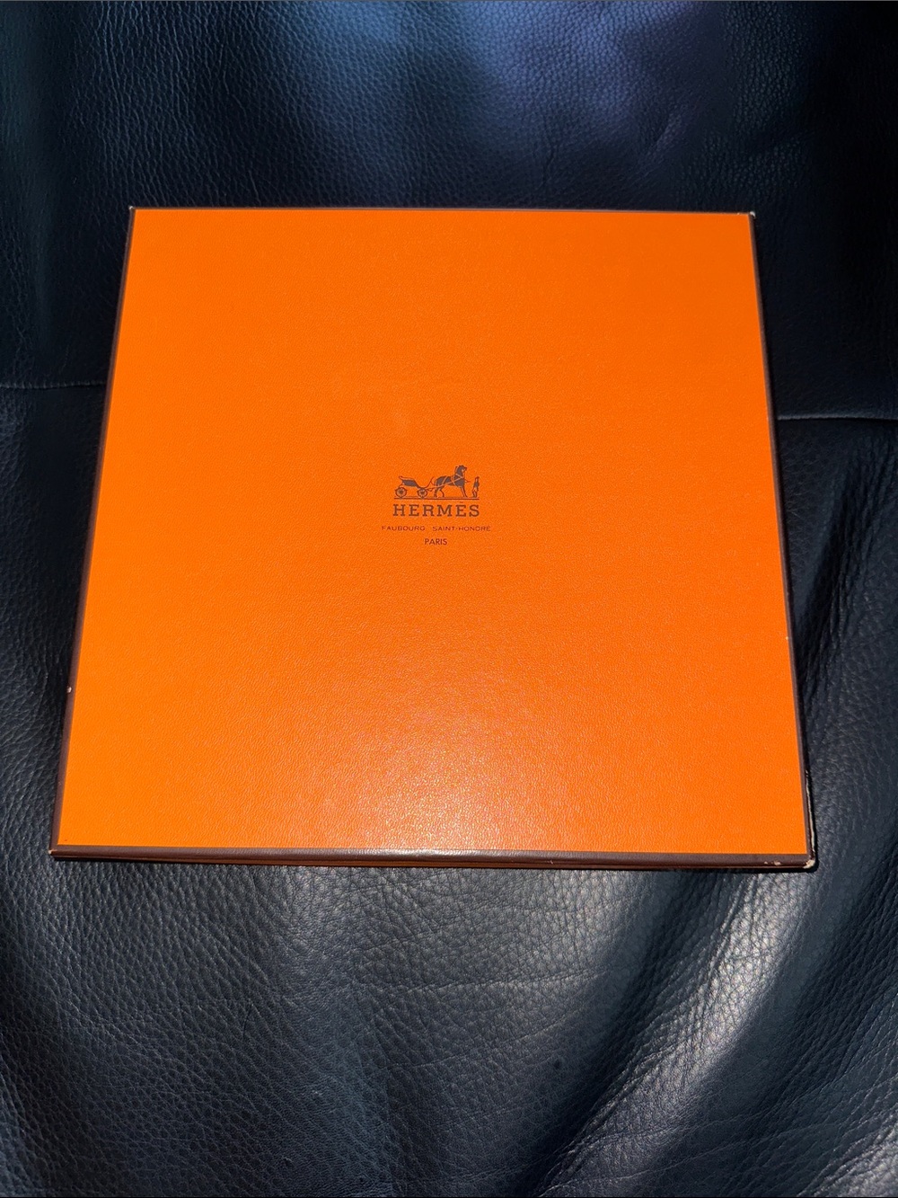 Hermés Scarf box